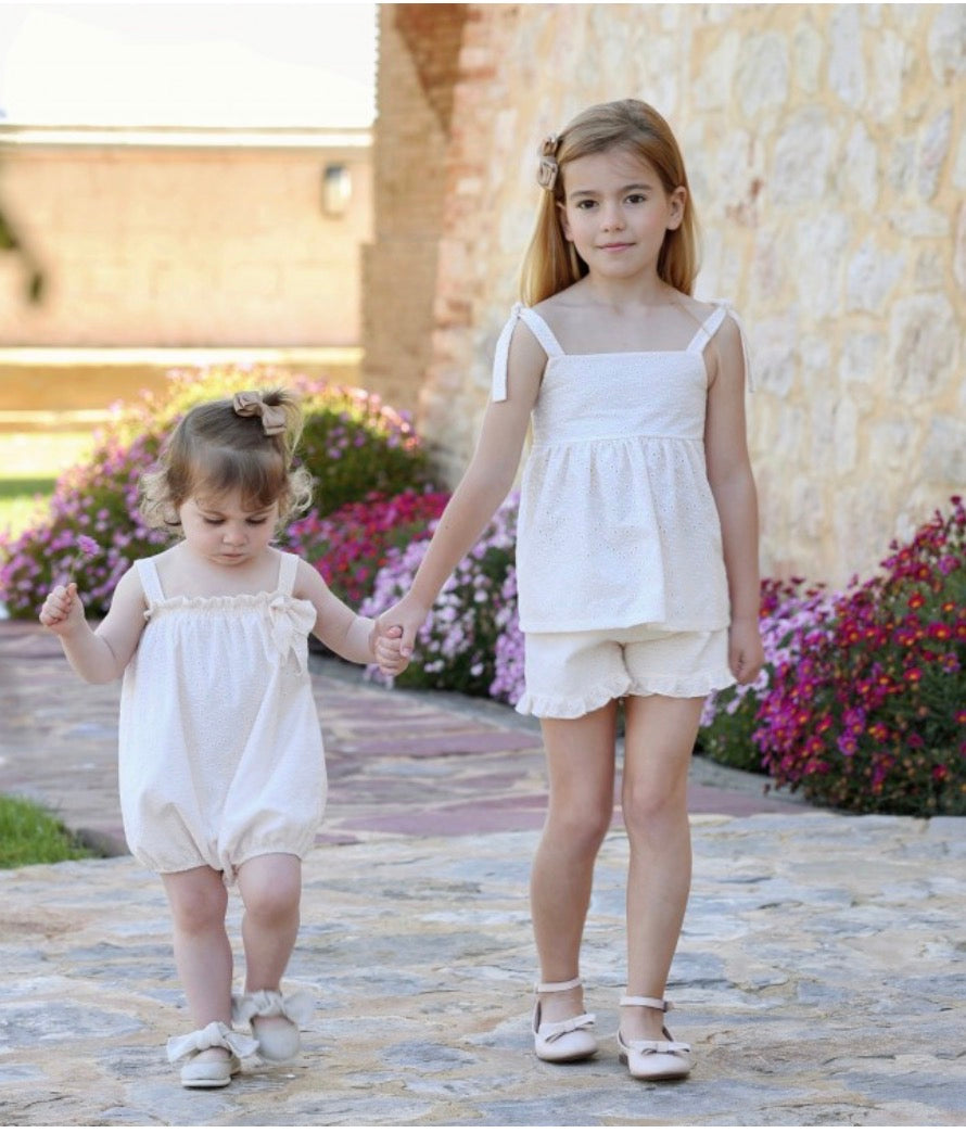 RAPIFE BRODERIE ANGLAIS TOP AND SHORTS SET 5951C26 WHITE